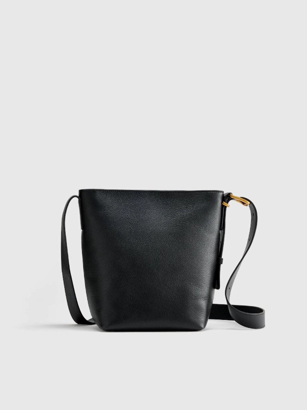 Quince Italian Leather Bucket Crossbody in Black